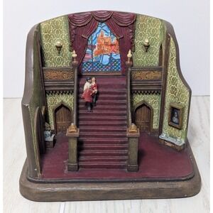 Gone With the Wind Pride and Passion Hawthorne Landmark Diorama Sculpture